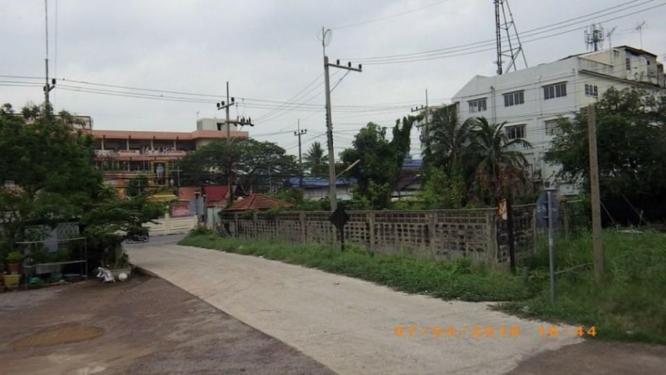ข้างทางรถไฟสายแม่กลอง(ช่วงบ.แหลม ไป บ.กาหลง)