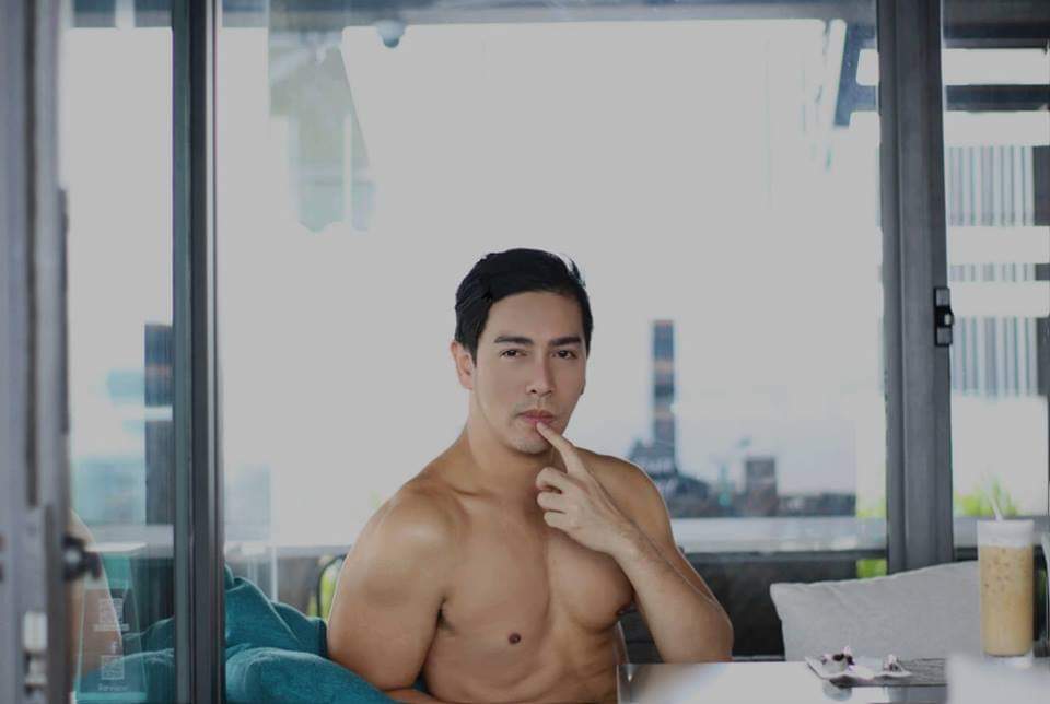 งานดี จอห์นสัน สจ๊วตหล่อบอกต่อด้วย
