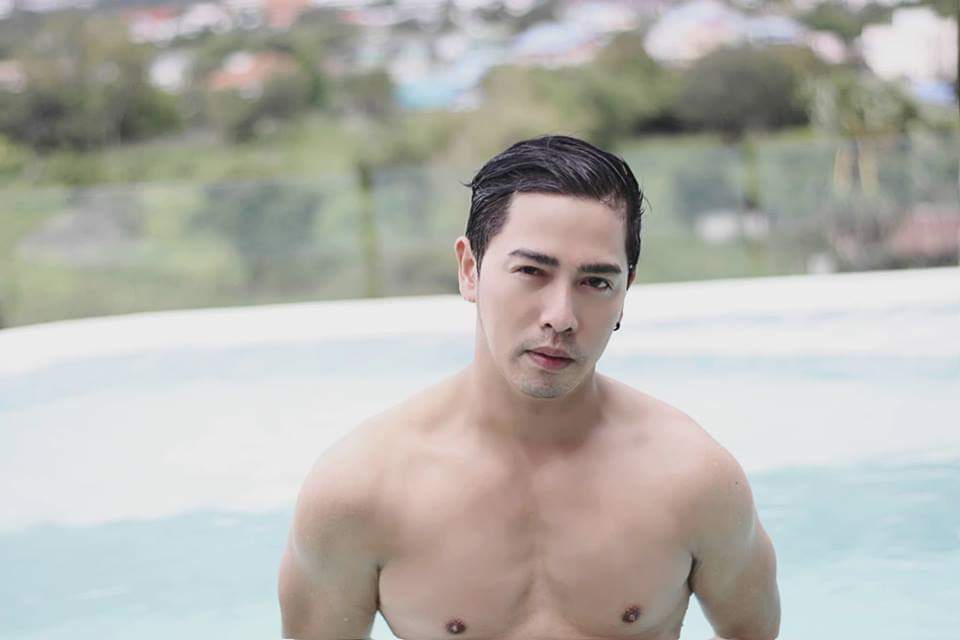งานดี จอห์นสัน สจ๊วตหล่อบอกต่อด้วย