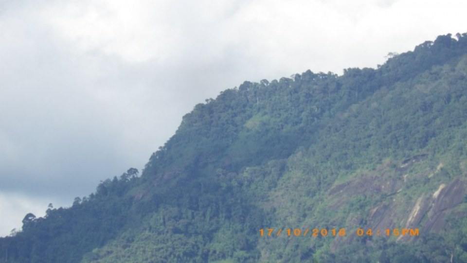 เทือกเขาหลวง (ตัดส่วน)