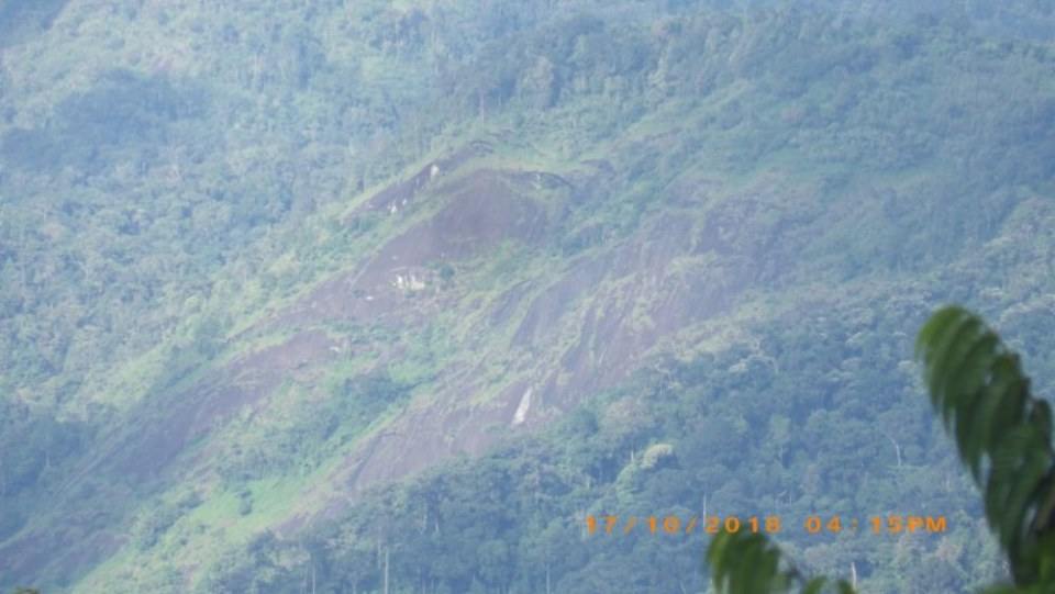 เทือกเขาหลวง (ตัดส่วน)