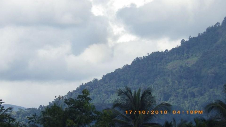 เทือกเขาหลวง (ตัดส่วน)
