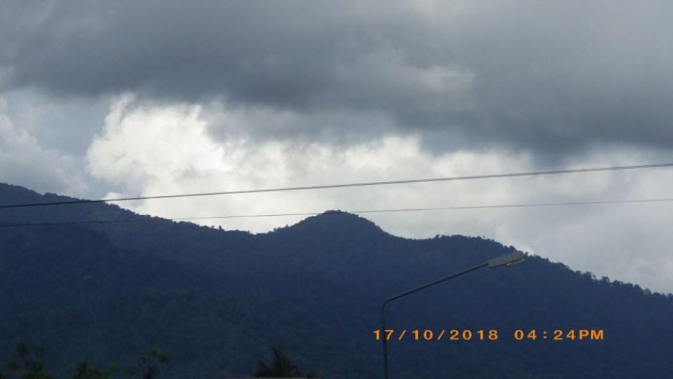 เทือกเขาหลวง (ตัดส่วน)