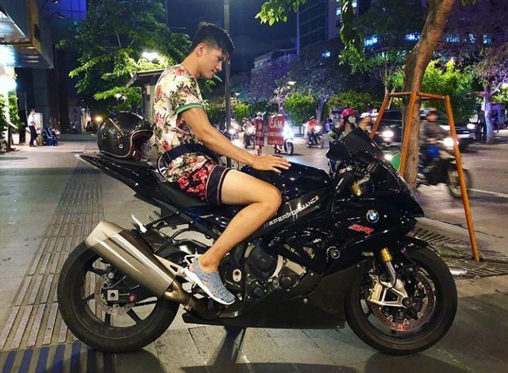 ดีต่อใจ#409(ไอ้หนุ่มนักบิด..แซ่บ)