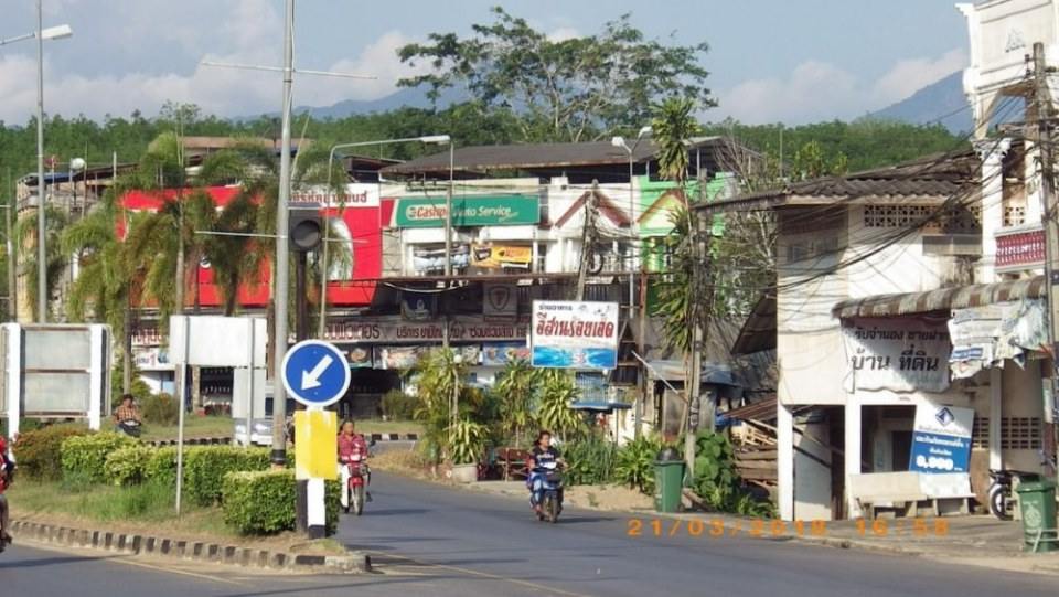 ตลาดคลองจันดี (ฝั่งสามแยกจันดี)
