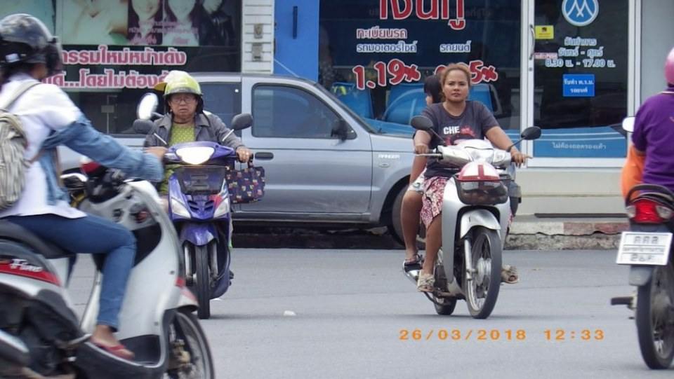 อ.ทุ่งสง (ด้านหอนาฬิกา)