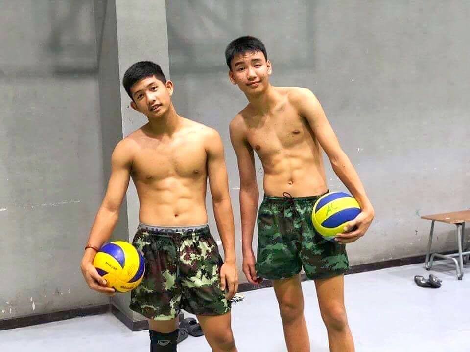 Picpostของฉัน : ตอน รวมมิตรจัดเต็ม 90