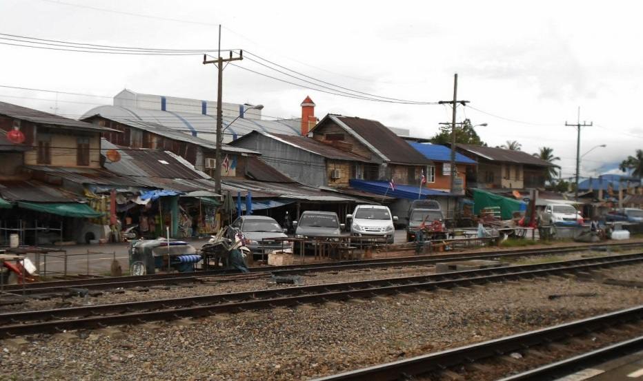 ตลาดเก่าหน้าสถานี