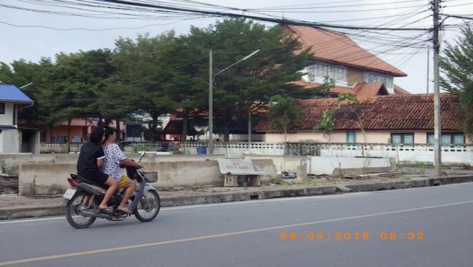 ที่ว่าการ อ.บ้านนาสาร(ภาคใต้)