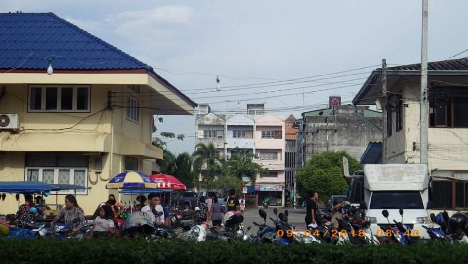 ใกล้สถานีรถไฟบ้านนาสาร