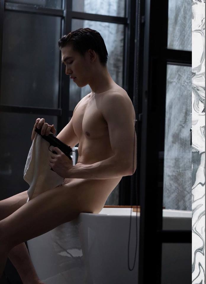 หนุ่มหล่อขึ้นปก 106