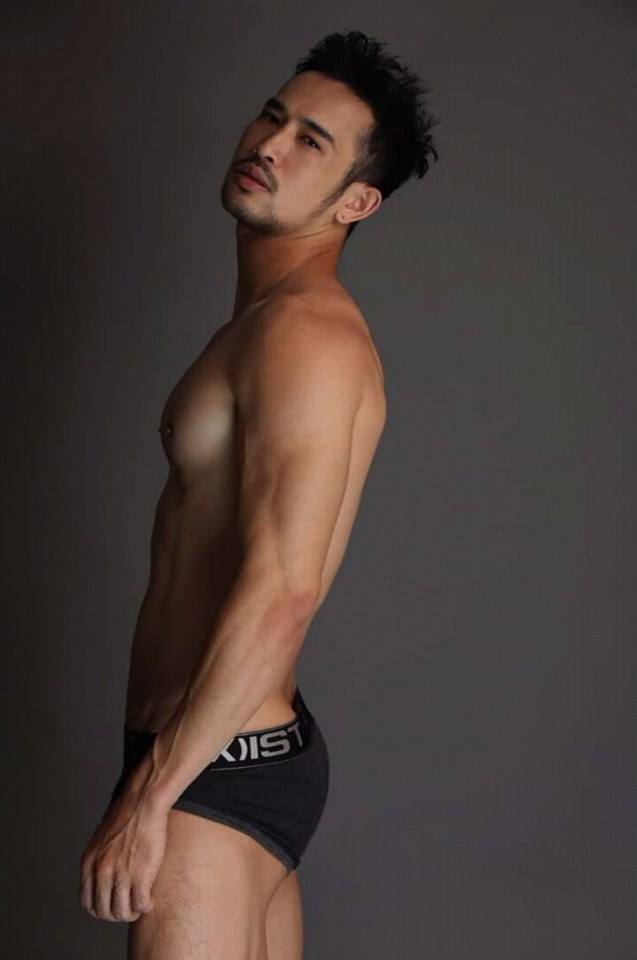 ชายแท้หล่อจัง