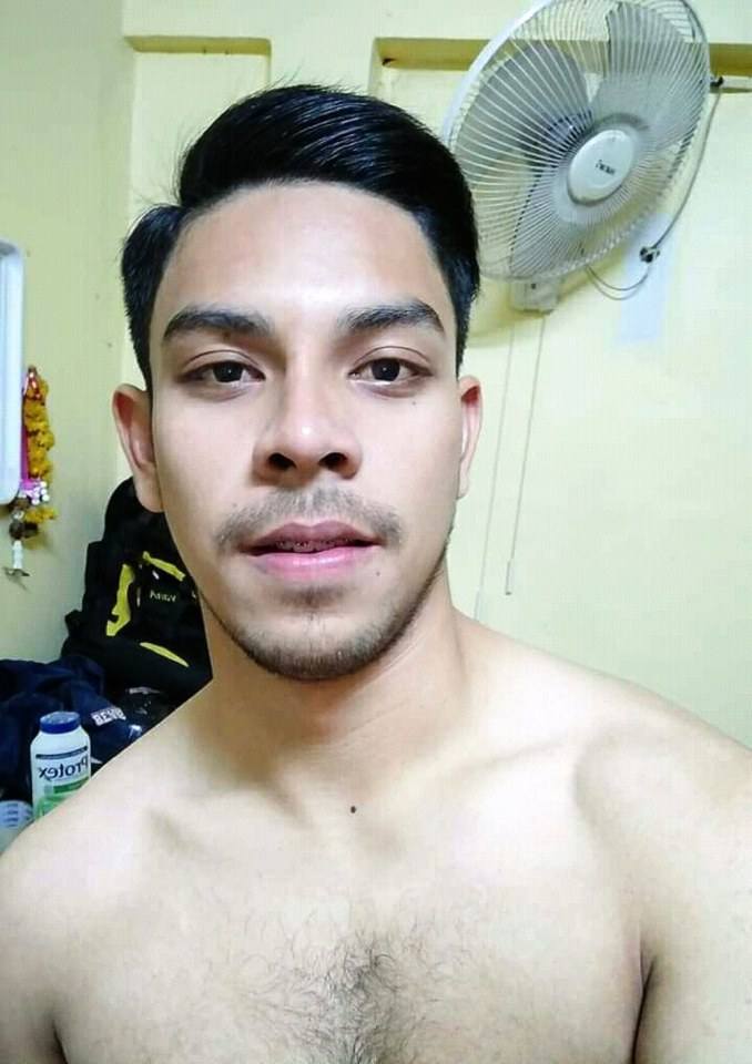 ชายแท้หล่อๆ