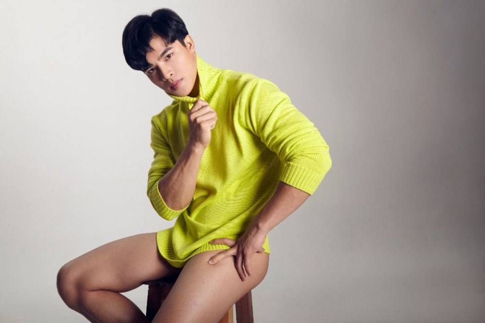 คือดีย์ จ๊าบ นายมันหล่อ ล่ำ ปั๊วะมาก