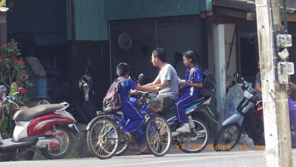 บ้านควนส้าน ต.ช้างกลาง