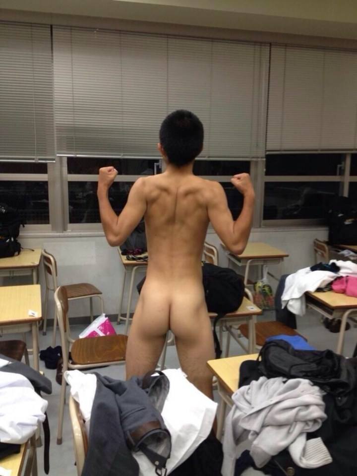 สุดท้าย หนุ่มๆ