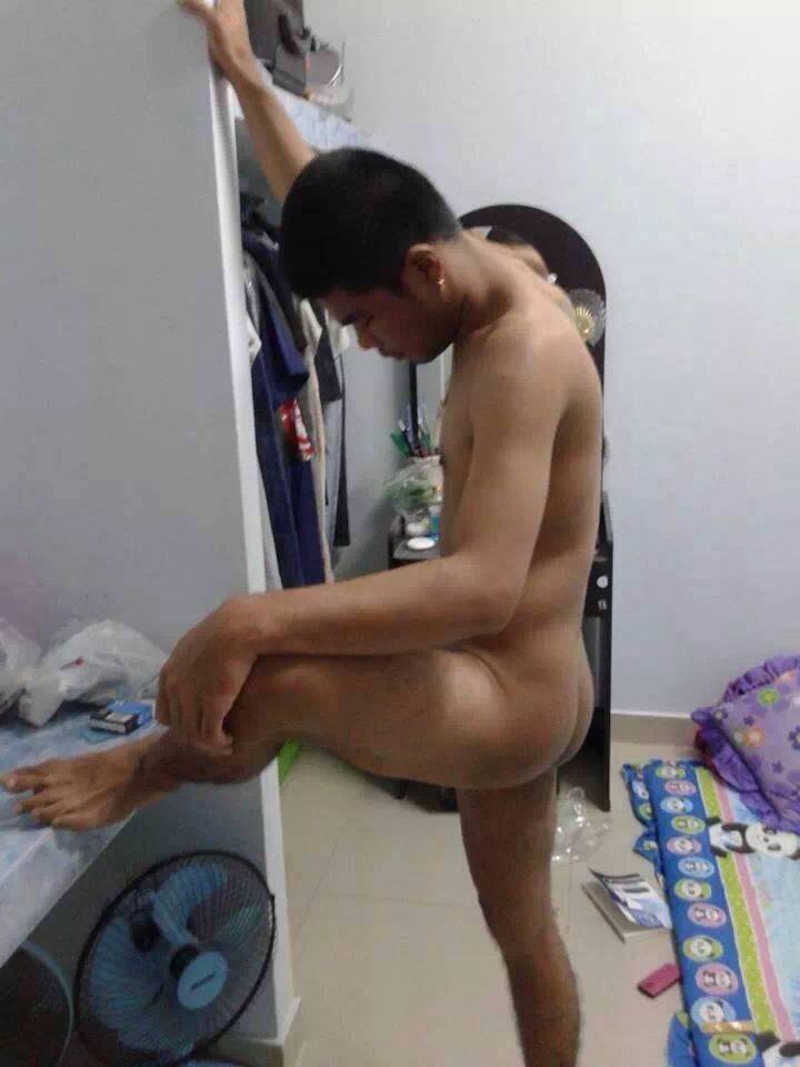 สุดท้าย หนุ่มๆ