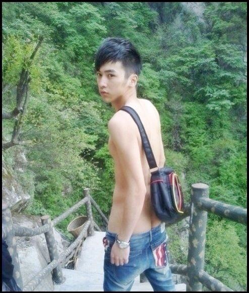 สุดท้าย หนุ่มๆ