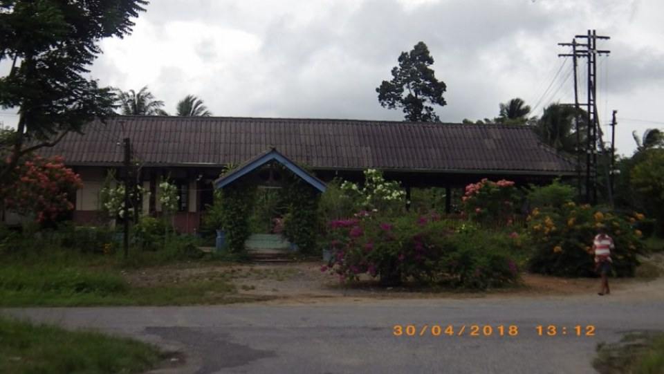 หลังสถานีรถไฟร่อนพิบูลย์