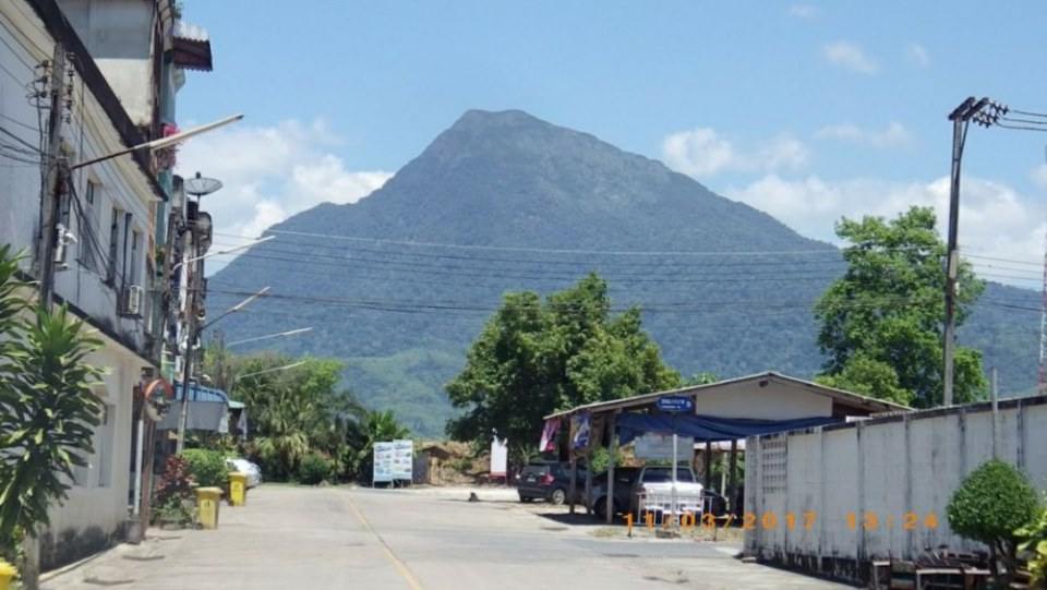 อ.นาบอน ๒ (สถานที่ ถนน)