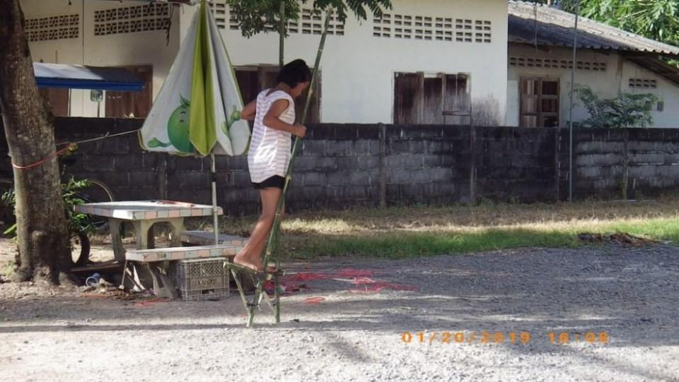 เครื่องเล่นสมัยก่อน