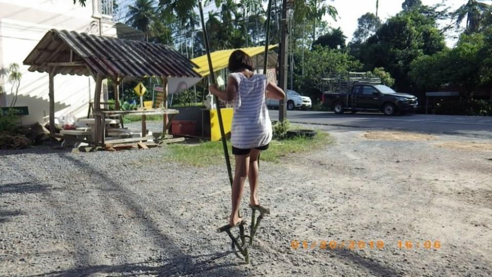 เครื่องเล่นสมัยก่อน