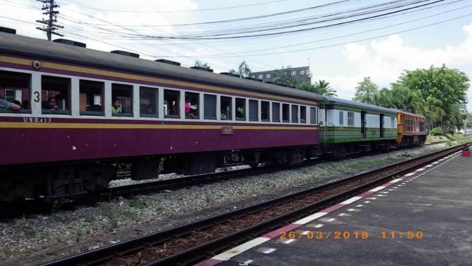 รถไฟท้องถิ่น สายใต้