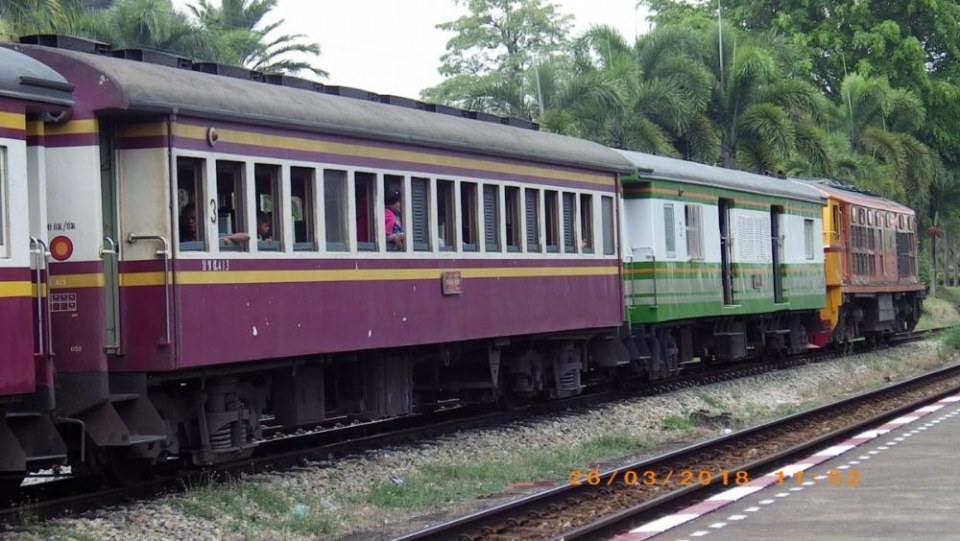 รถไฟท้องถิ่น สายใต้