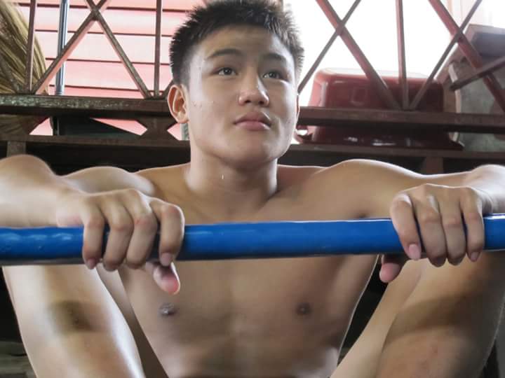 ดีต่อใจ#447(น้องแบงค์..นักมวยหล่อ)