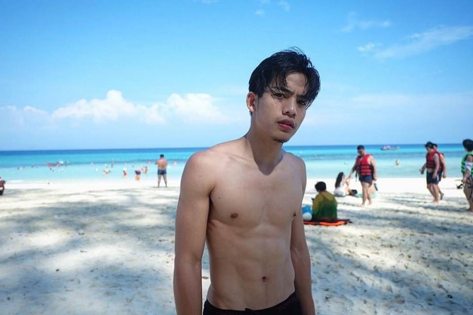 น้องเเจ็ค หุ่นน่ากินสุดๆ