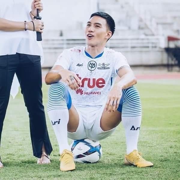 ดีต่อใจ#458กล้ามขาแน่นๆ..นักฟุตบอล