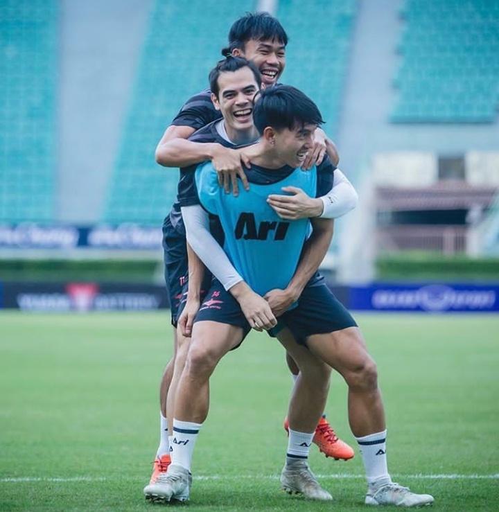 ดีต่อใจ#458กล้ามขาแน่นๆ..นักฟุตบอล