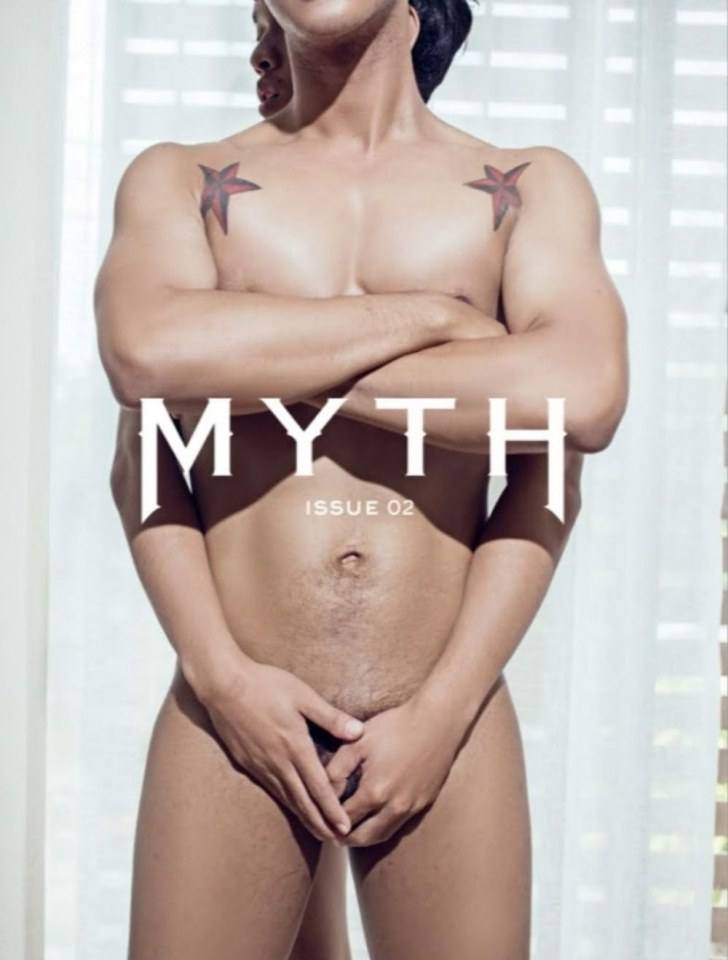 หนุ่มหล่อขึ้นปก 122