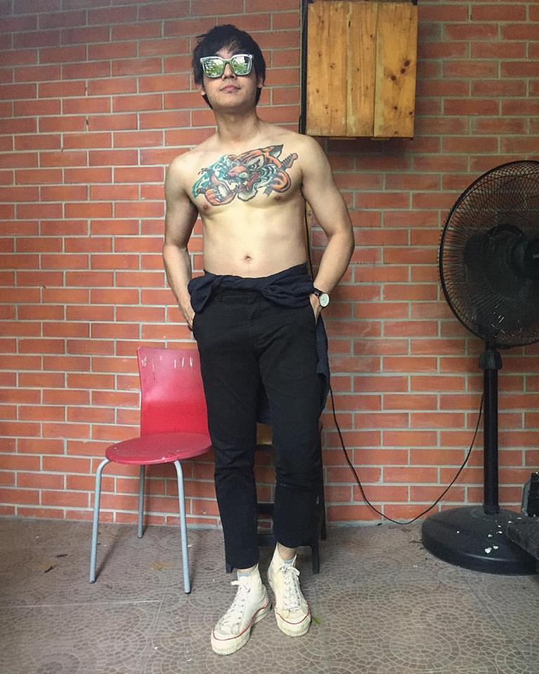 พี่จ๊ะ มือกีต้าร์ วง The Mousses หุ่นแซ่บสุดๆ