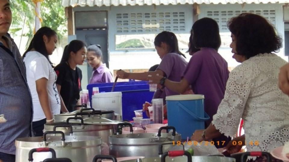 ร.ร.ช้างกลางประชานุกูล (วันทอดผ้าป่าให้โรงเรียน)