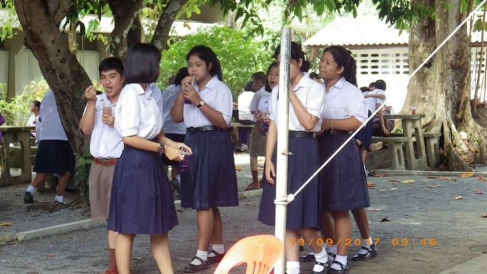 ร.ร.ช้างกลางประชานุกูล (วันทอดผ้าป่าให้โรงเรียน)