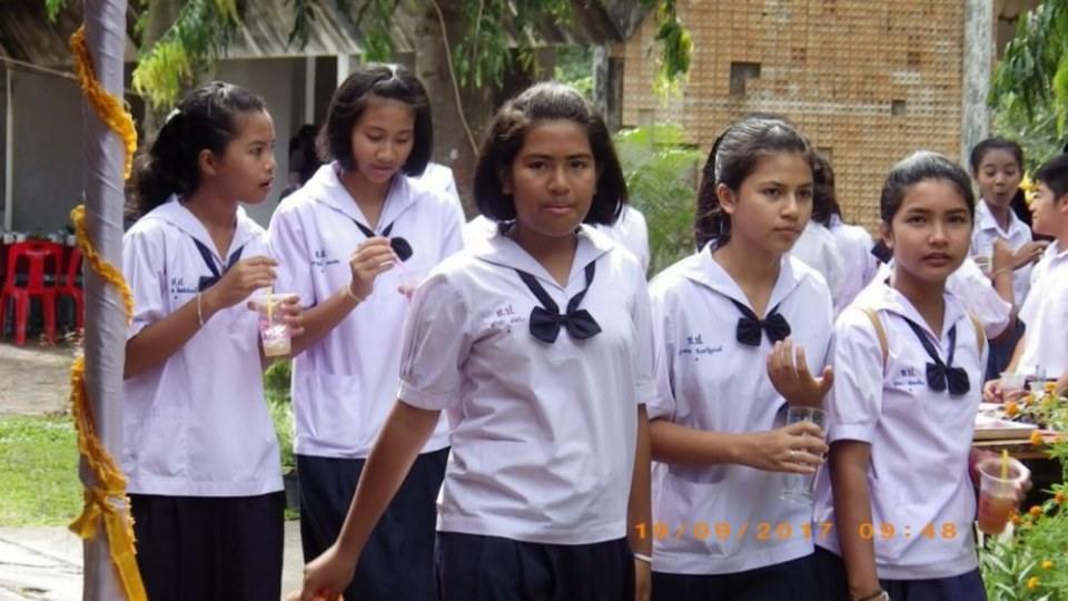 ร.ร.ช้างกลางประชานุกูล (วันทอดผ้าป่าให้โรงเรียน)