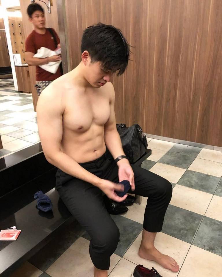 หล่อขนอุยชนะเลิศ