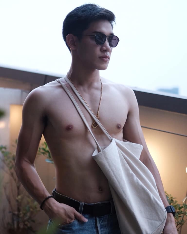 น้องบุ๊ค ขาวๆ น่ารัก หุ่นน่ากอด
