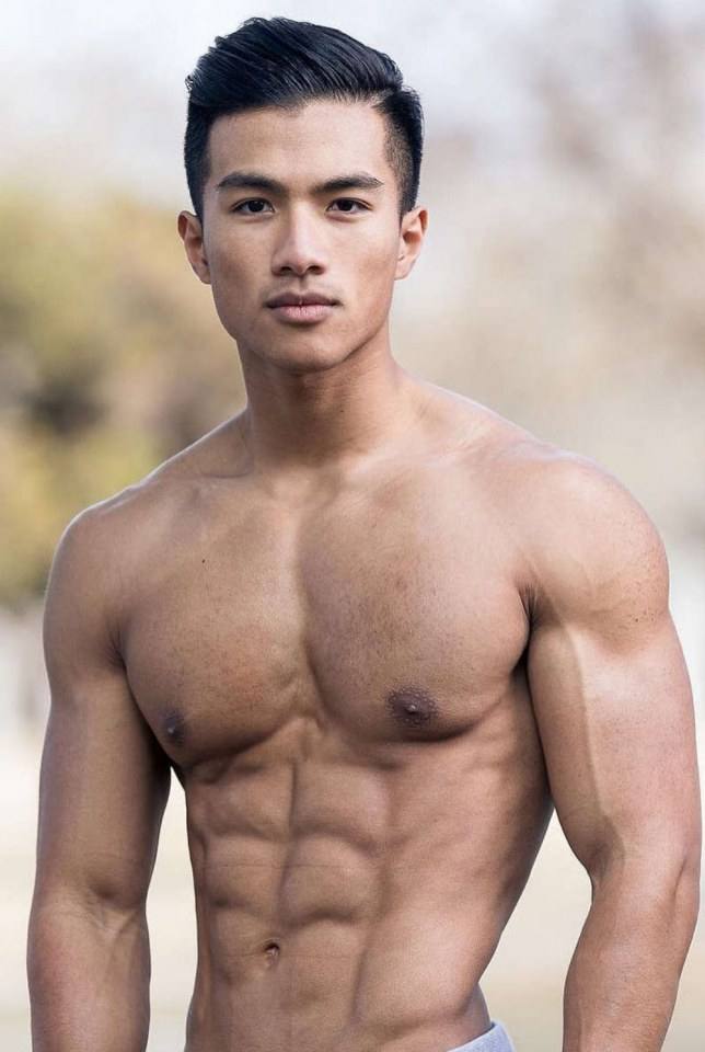 หนุ่มฮอต หนุ่มฮิต  ในขิตโพสต์จัง  3,918