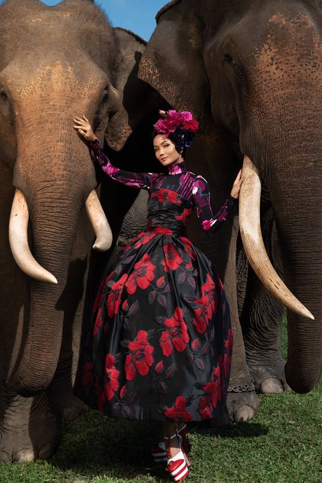 H'Hen Ni&ecirc; @ Heritage Fashion vietnam February 2019