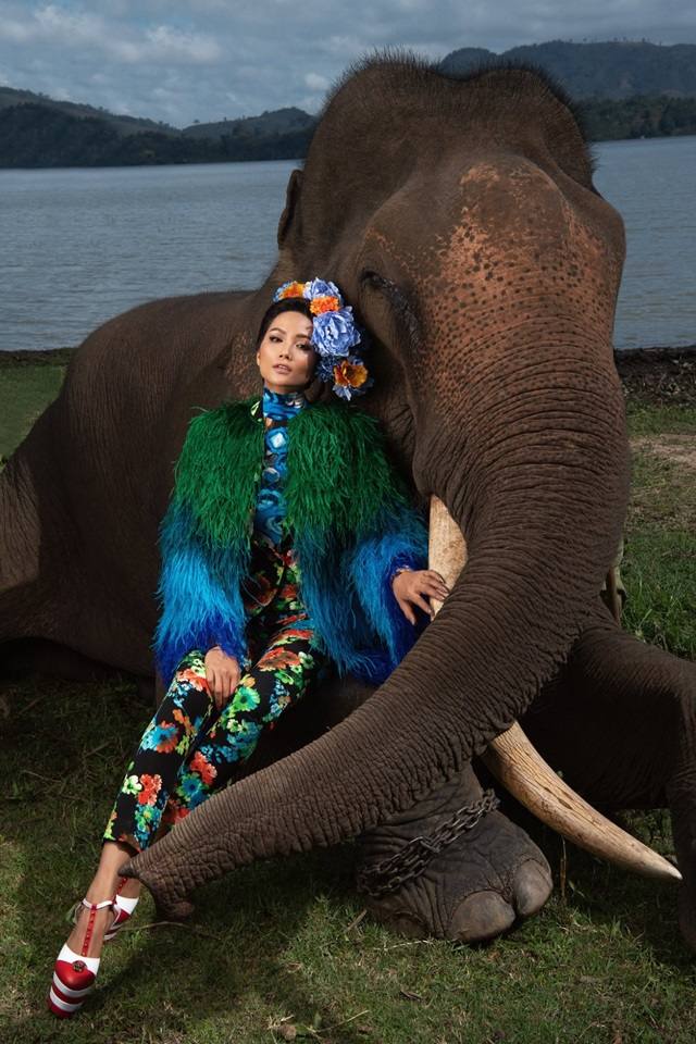 H'Hen Ni&ecirc; @ Heritage Fashion vietnam February 2019