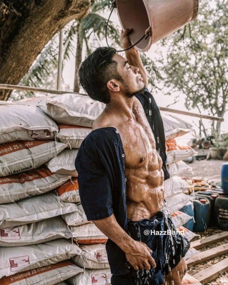 อารมณ์พลุ่งพล่าน