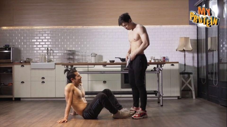 มาดูสองหนุ่มสอนทำอาหารกันเถอะ #กล้ามก็มา #จิ้นก็มี