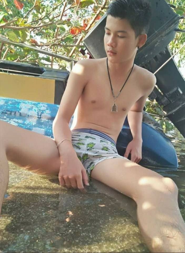 หูย
