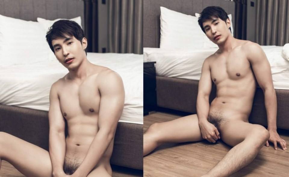 หนุ่มหล่อขึ้นปก 131