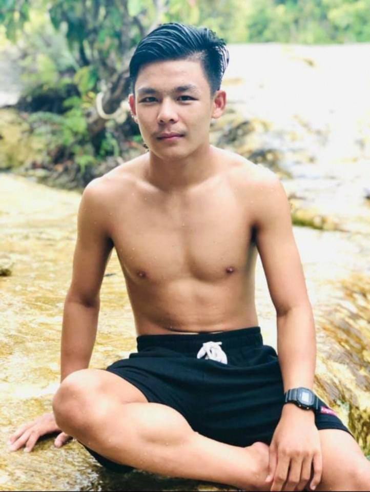 หนุ่มชุ่มชื่นใจ