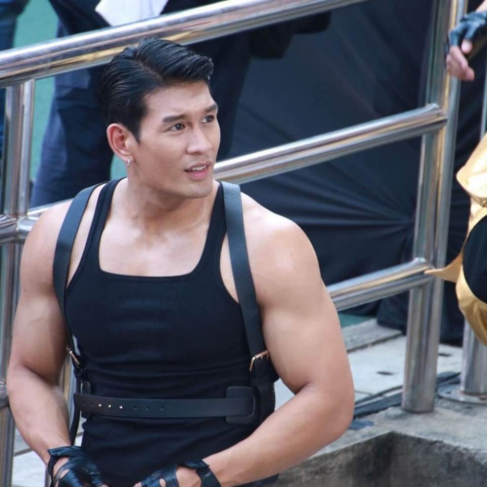 น้ำเดินเพราะเธอๆ