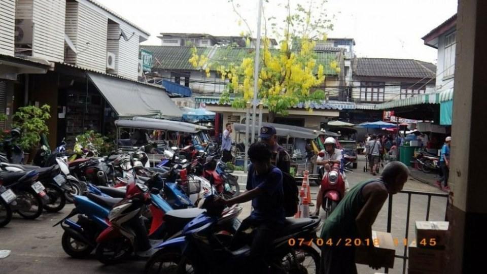 สถานีรถไฟมหาชัย