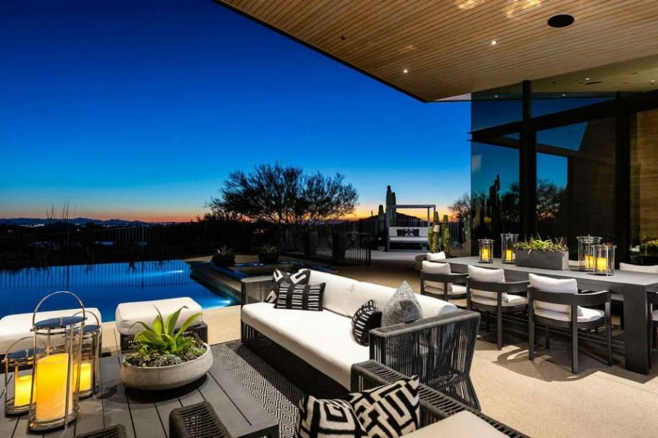 Desert Mountain Home by Pacific Dimensions